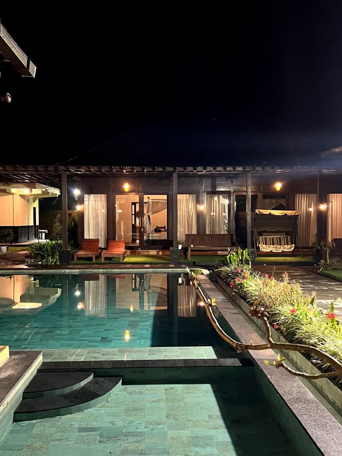 Shankara Bali Munduk